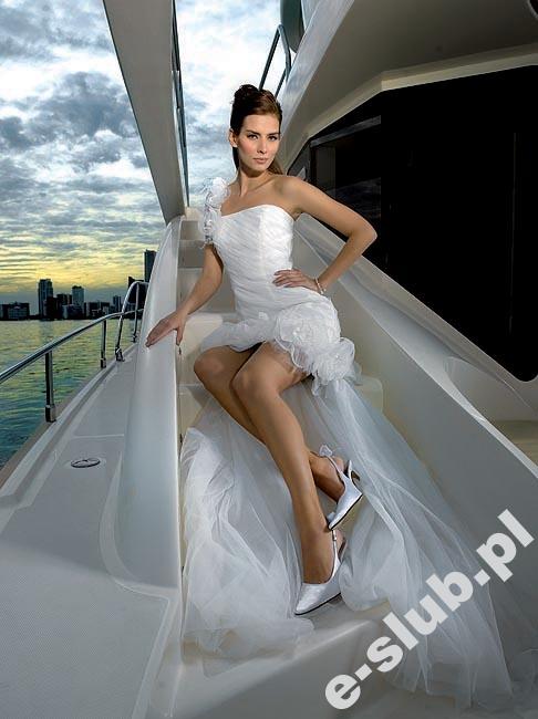 Divina Sposa Model 112-32